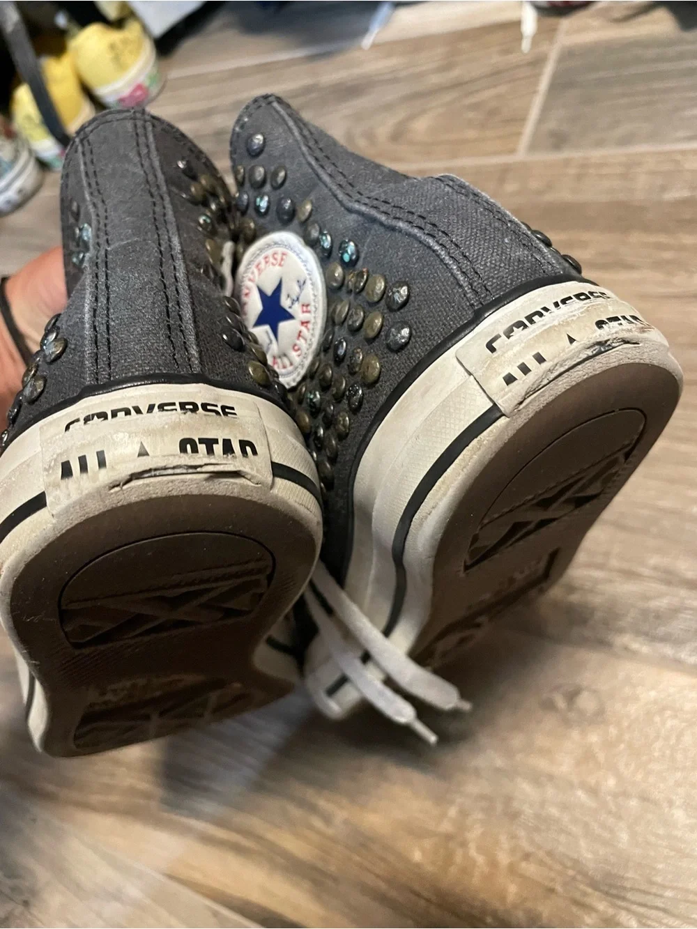 Converse Kids High Top Sneakers in dark gray w studs